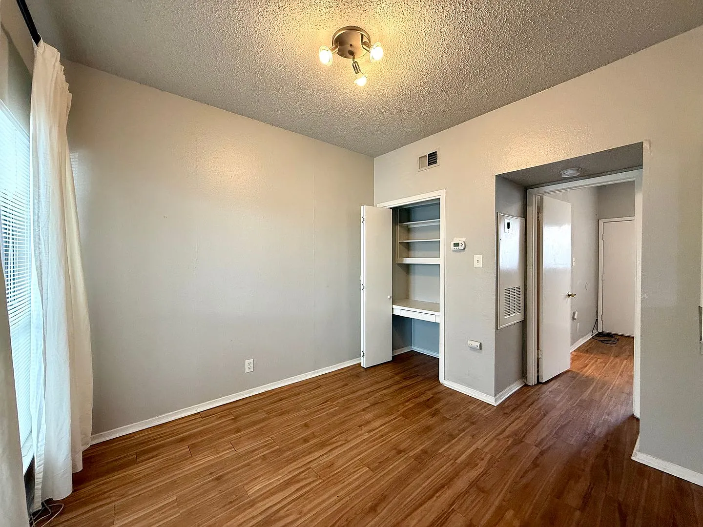 3000 Guadalupe St — Photo 3
