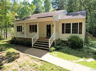 47 Hillside Ln, Bumpass, VA 23024