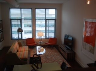 8210 Crestwood Heights Dr APT 515, McLean, VA