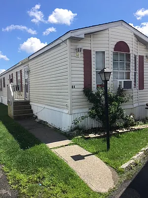 Sold by REMAX Elite | media 2