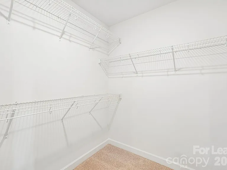 1852 Wrenley Dr — Photo 34