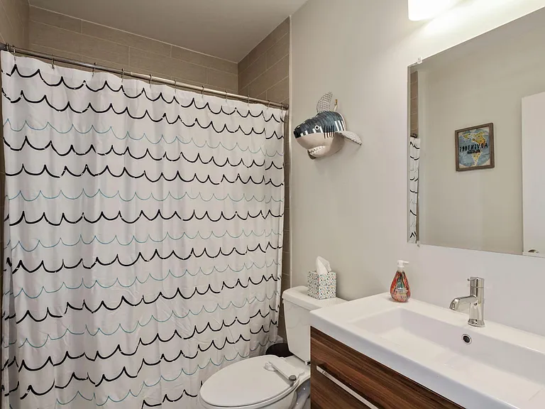 1337 N Howard St — Photo 22