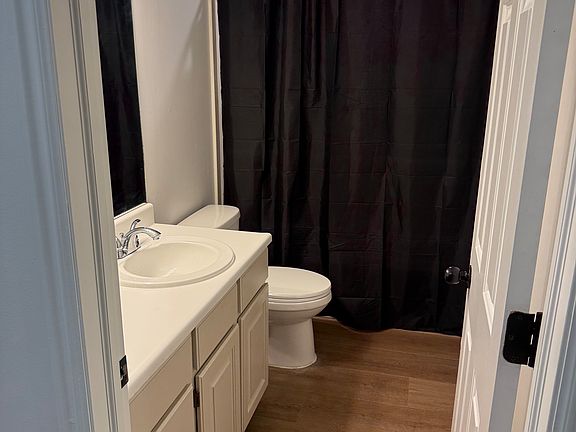 4th image of 2793 W Misty Oaks Dr