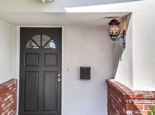 18021 Keswick St, Reseda, CA 91335