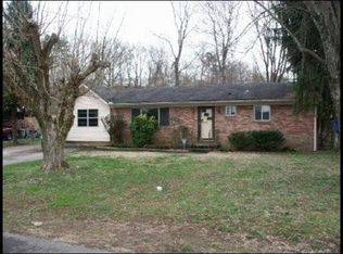 2900 Pearson Ave, Maryville, TN 37804