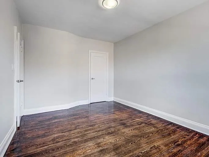 1650 Bathurst St — Photo 11