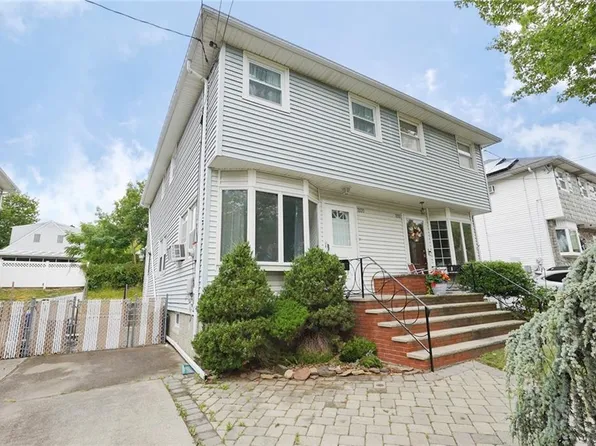 208 Robinson Ave, Staten Island, NY 10312