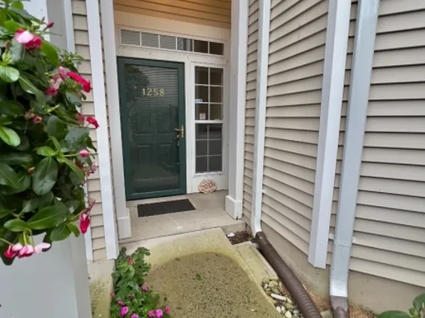 1258 Fairview Cir, Lopatcong Twp., NJ 08886