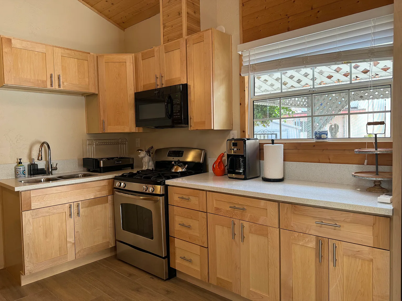 3782 Florence St — Photo 2