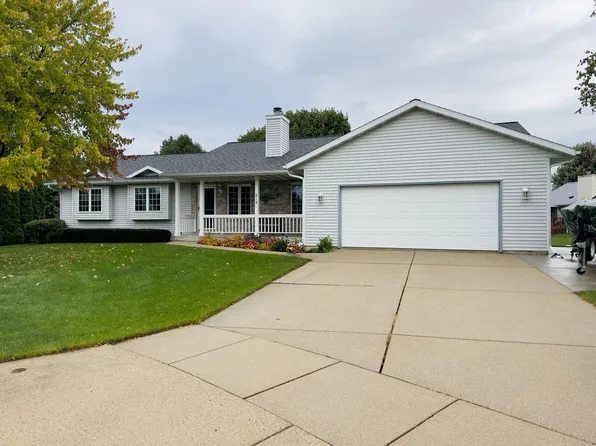 816 Pheasant RUN, Watertown, WI 53094