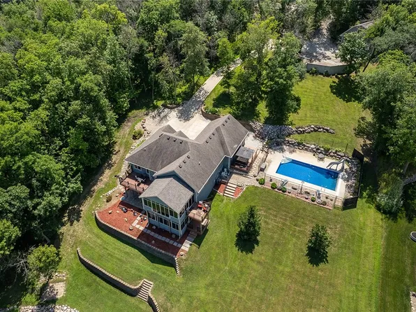 6002 Dougan Dr, Panora, IA 50216