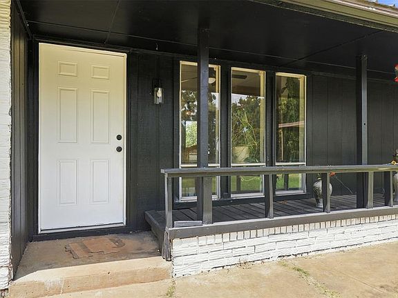 4th image of 13904 S Dobbs Rd