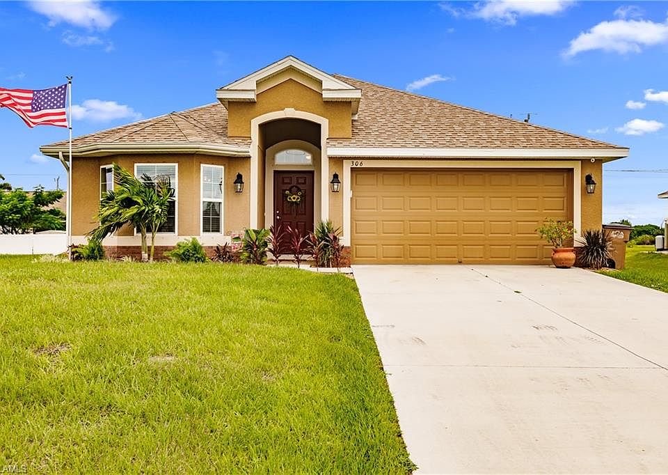 1st image of 306 NW 25th Ave