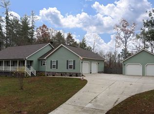 102 Millie Cir, Blairsville, GA 30512