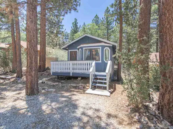 802 Spruce Ln, Sugarloaf, CA 92386