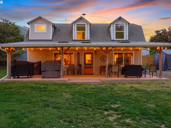 22581 S Schieffer Rd, Colton, OR 97017