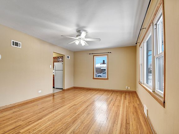 5th image of 8211 S Normandy Ave