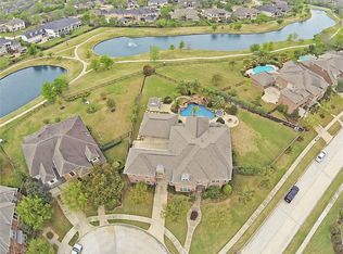 1807 Sterling Green Ct, Sugar Land, TX 77479