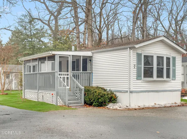 17 E Trail, Brick, NJ 08724