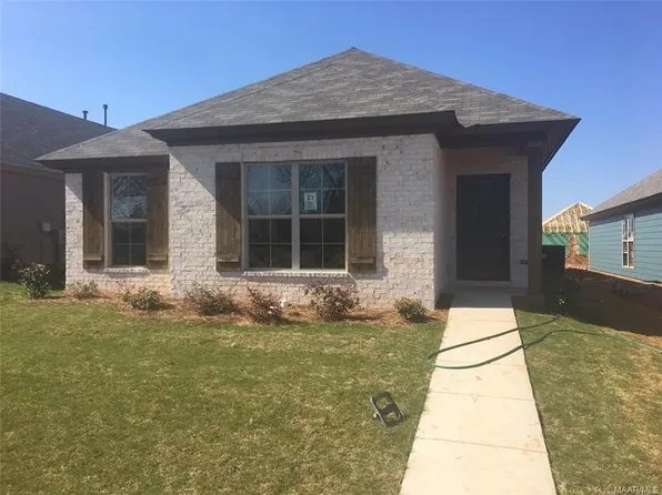 23 Hillcrest Ct, Deatsville, AL 36022