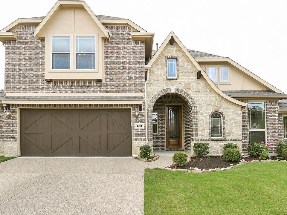 1st image of 4204 Gleneagles Dr