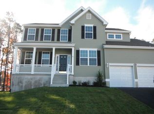 5 Nantucket Ave, Barnegat, NJ 08005