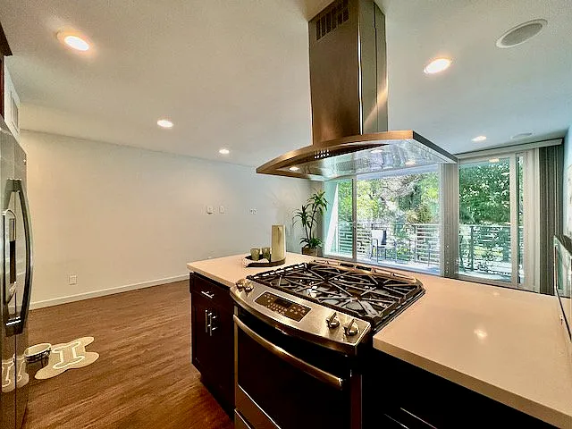 1920 Hillcrest Rd #8A — Photo 21