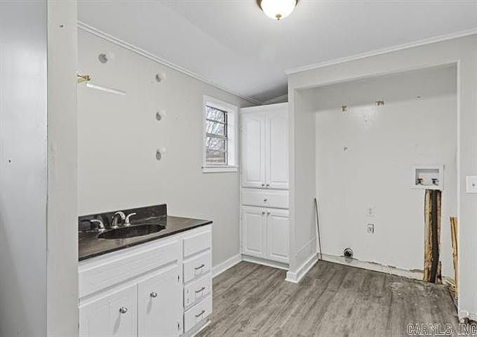 10th image of this home