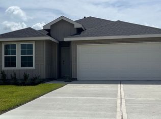 5680 Spoonbill Ln, Orange, TX 77632