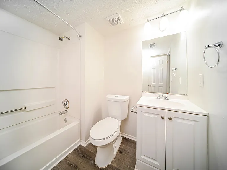 4919 Windsor Downs Dr — Photo 11