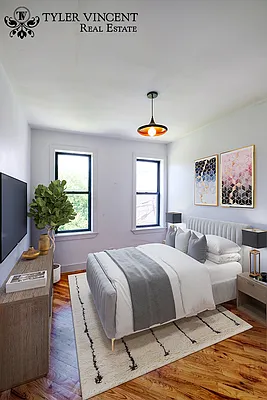 Sold by Tyler Vincent Real Estate Inc | media 8