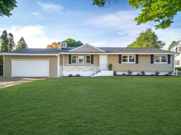 105 Corinthian Avenue, Stratford, CT 06615