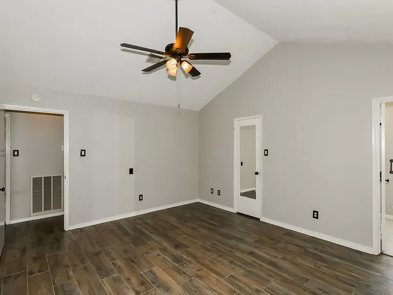 1022 Red Rock Canyon Dr — Photo 9