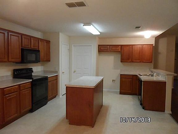 4th image of 4000 Orlando Springs Dr