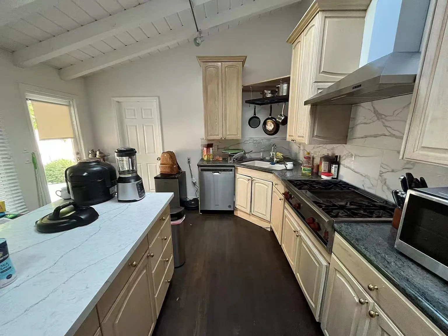 7875 Ardath Ln — Photo 4