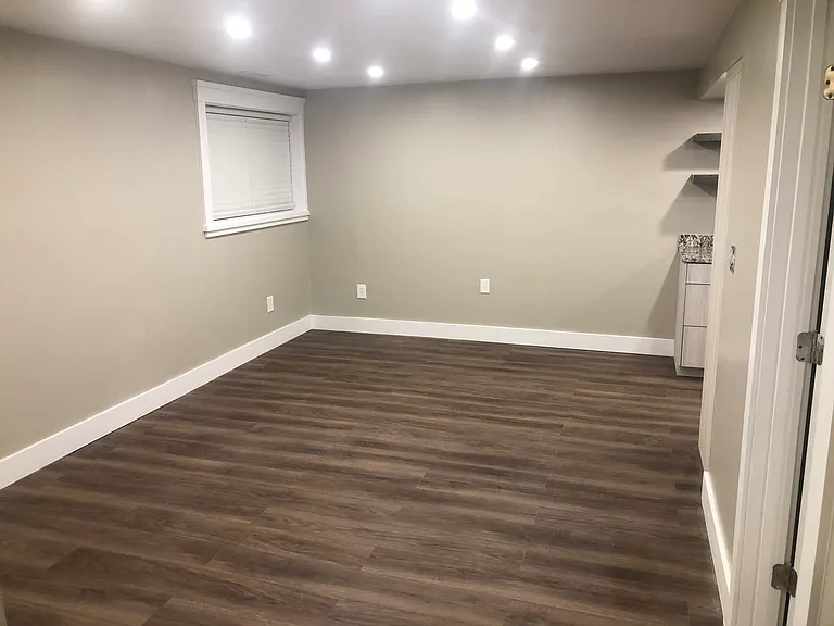 10122 S Buttercup Dr — Photo 5