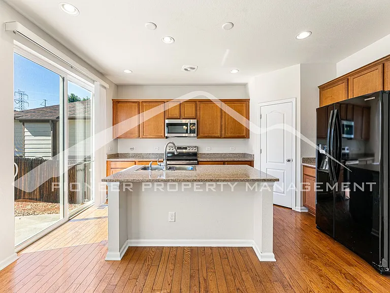 25004 E Pinewood Pl — Photo 6