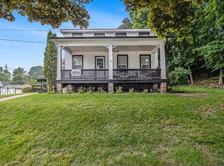 115 Spruce St, Manistee, MI 49660