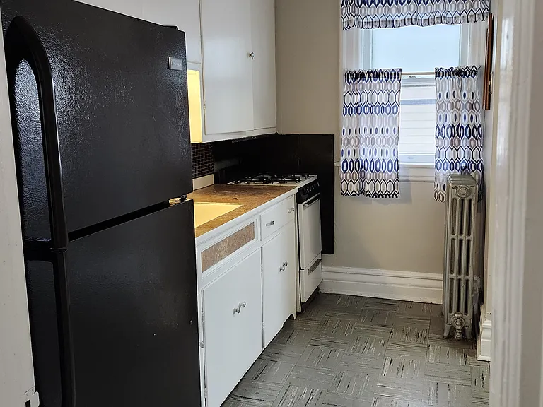 82 Fargo Ave #2 — Photo 5