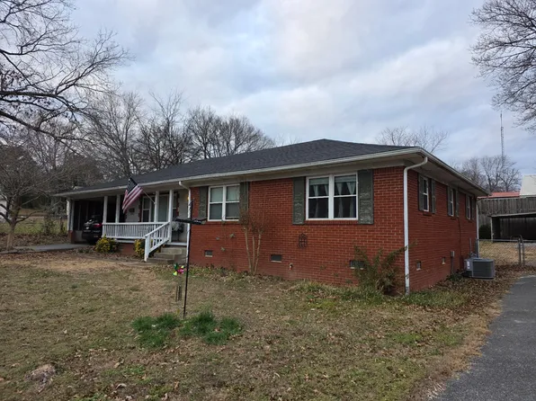 100 W Morrow St, Batesville, AR 72501