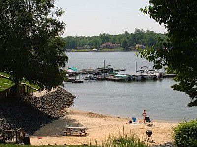 The beach at the Yachtsman