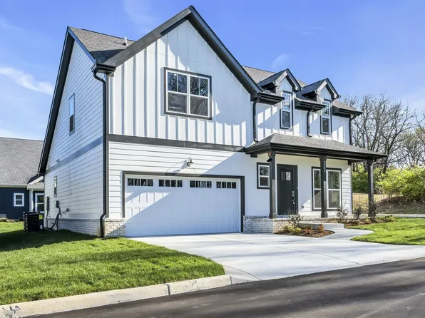 2208 Chadwell Station Ln, Madison, TN 37115