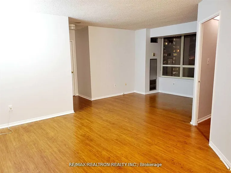 5 Greystone Walk Dr #1106 — Photo 11