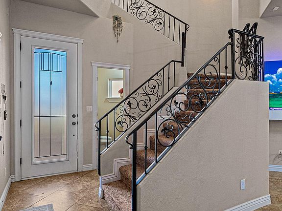 4th image of 3736 Coco Palm Dr