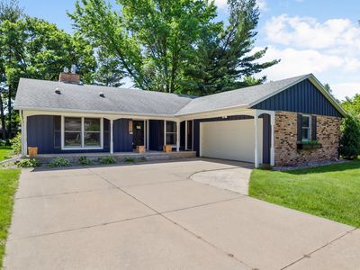 228 Inner Dr, Le Sueur, MN, 56058