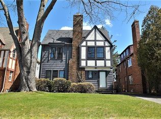 3585 Daleford Rd, Shaker Heights, OH 44120