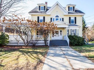 9 Spring St, Whitinsville, MA 01588