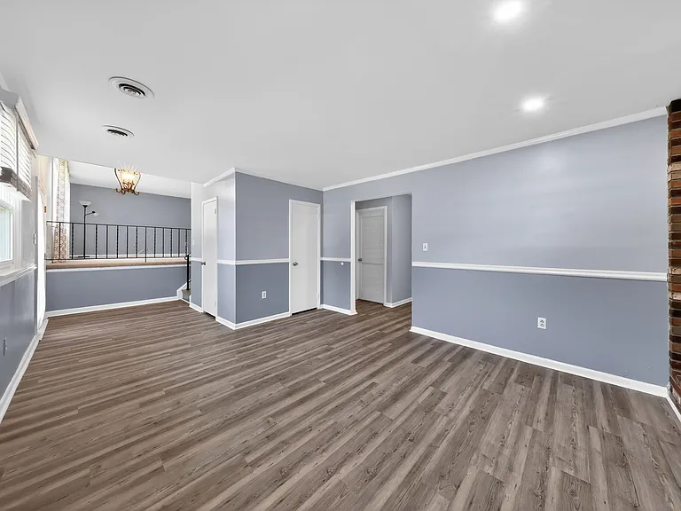 31 N Skyward Dr — Photo 13