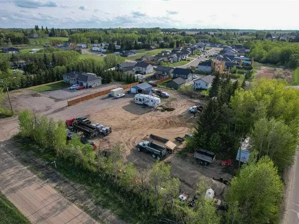 32 County Ln, Clive, AB T0C 0Y0