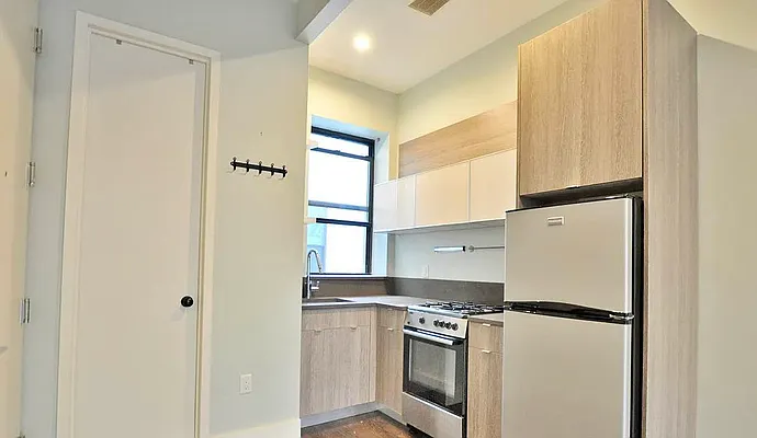 Rented by Cityside Rentals Corp | media 2